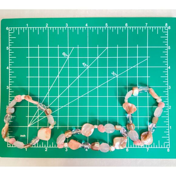 Soft Pink Shells And Stones Stretch Bracelets Set Of Three - Picture 5 of 5